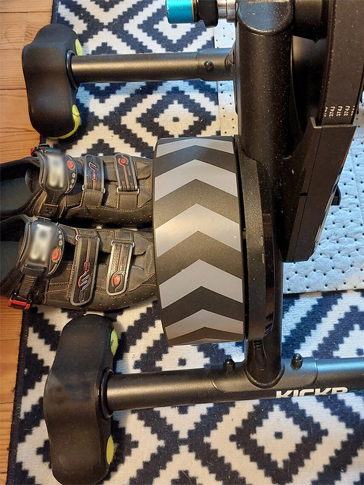 Tennis Ball Foot Pads Shock Ab - đánh giá và giá Rocker Plate Indoor Bike Trainer